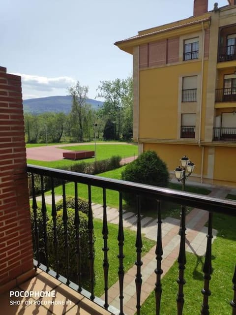 Property building, View (from property/room), Balcony/Terrace, Garden view