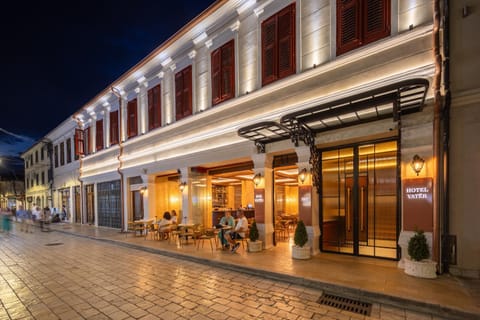 Property building, Night, City view, Location
