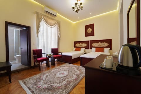 Bed, Photo of the whole room, Seating area, Bedroom, towels