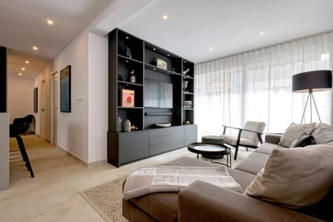 Communal lounge/ TV room, Living room