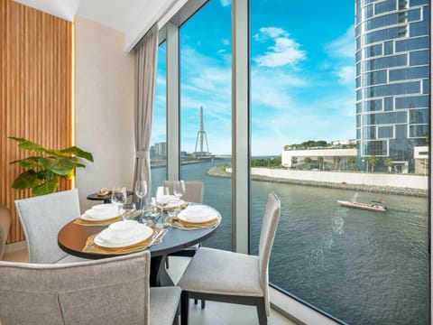 Day, View (from property/room), Dining area, Sea view