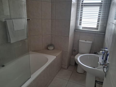 8 Marina Sands beach apartment Apartment in Cape Town