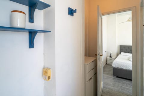 Casa Grimaldi - Terrace & Sea View Apartment in Liguria