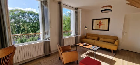 Côté Loire House in La Charité-sur-Loire