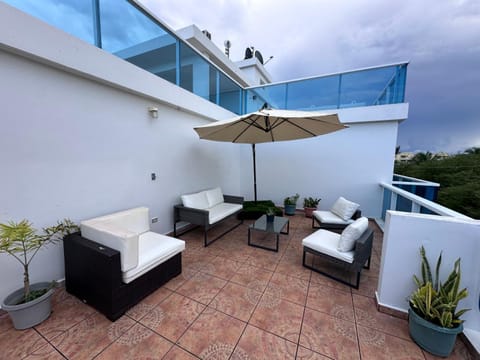 Balcony/Terrace, Balcony/Terrace