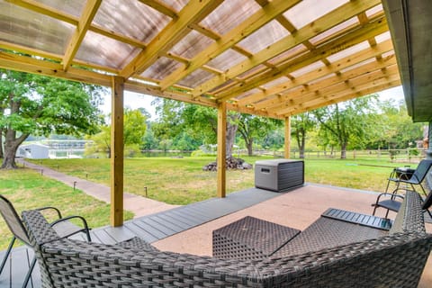 On-Site Lake Access Pet-Friendly Vinita Home House in Lake O The Cherokees
