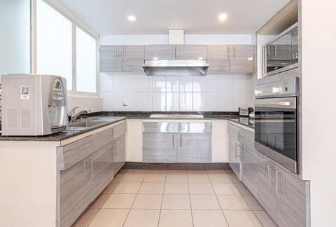 Fantástico depa en Polanco 5camas/3baños Apartment in Mexico City