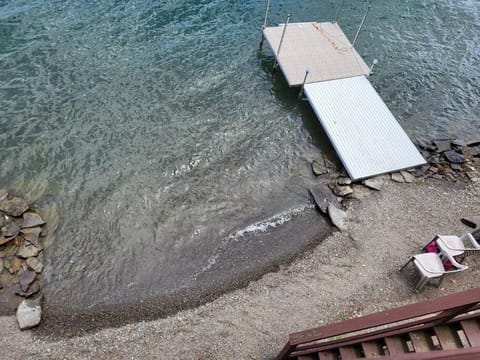 Terry Hill Lodges and Suites House in Keuka Lake