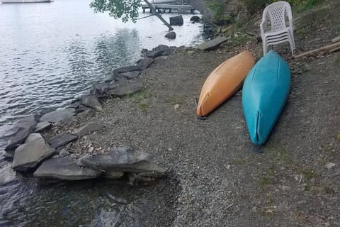 Terry Hill Lodges and Suites House in Keuka Lake
