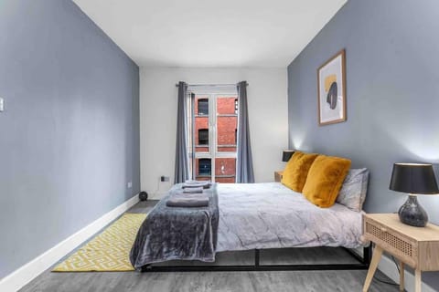 Seagate Heights Large, Stylish, City Centre Flat Apartment in Dundee