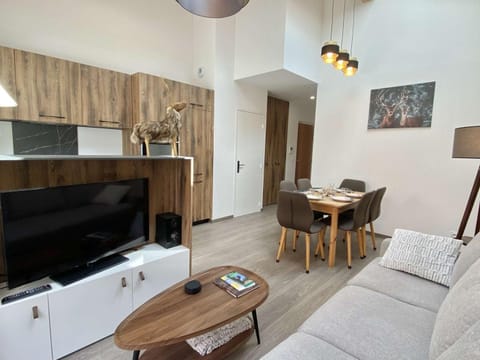 Superbe appart 3 pièces avec parking, proche pistes et lac - Praz sur Arly - FR-1-603-107 Apartment in Megève