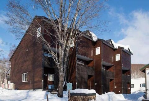 Property building, Day, Winter
