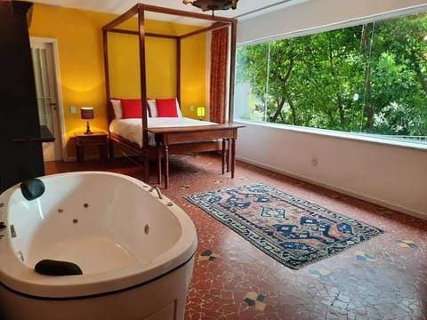 Rio Boutique Suites Bed and Breakfast in Santa Teresa