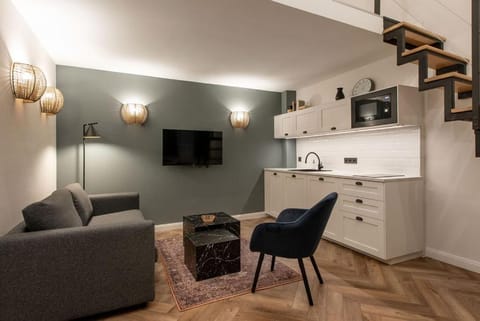 Kitchen or kitchenette, Living room