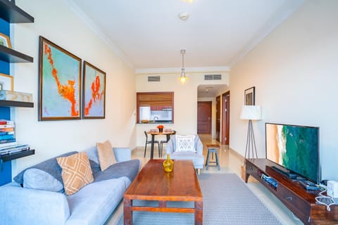 Living room, Photo of the whole room, Seating area