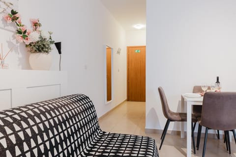 Tropea Court Sliema Apartment 6B by Homely Apartment in Sliema