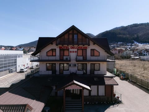 Property building, Day, Natural landscape