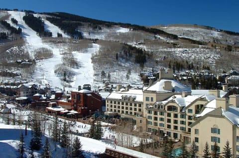 Village Hall 09 by East West Hospitality Apartment in Beaver Creek