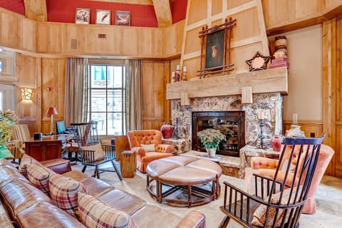 Villa Montane 225 by East West Hospitality Apartment in Beaver Creek