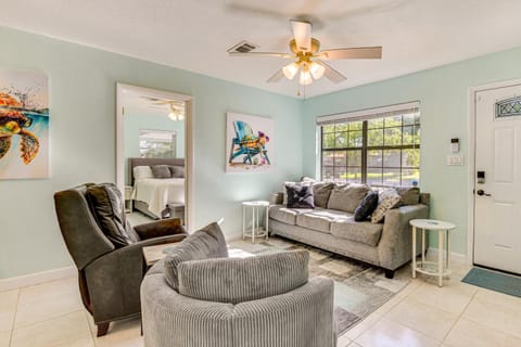 Emerald Coast Home Outdoor Entertainment Area! House in Mary Esther