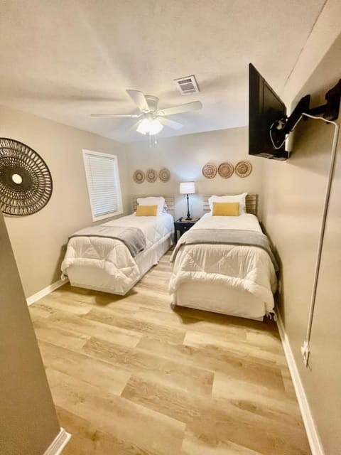 Eastgate 22A Apartment in Hammond