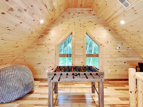 Fortune Mountain Retreat House in Deep Creek Lake