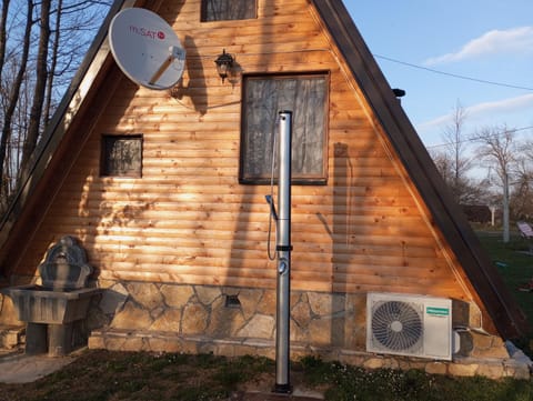 Vikendica Novska planina House in Federation of Bosnia and Herzegovina