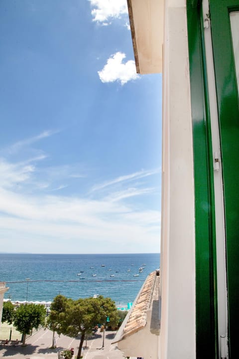 Day, Natural landscape, View (from property/room), Balcony/Terrace, Sea view