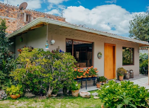 Off site, Garden