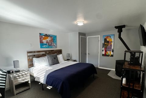 Bed, Photo of the whole room