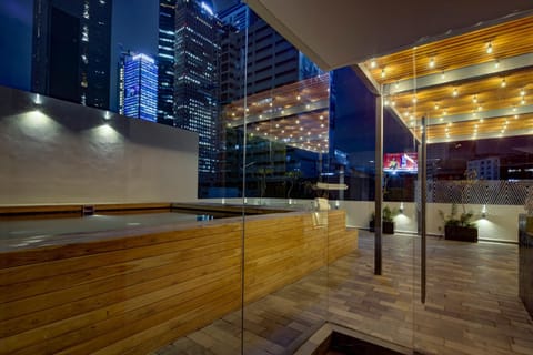 Night, Swimming pool