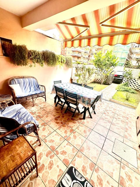 Patio, Garden, Garden view