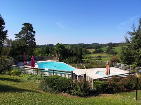 Natural landscape, Swimming pool, sunbed
