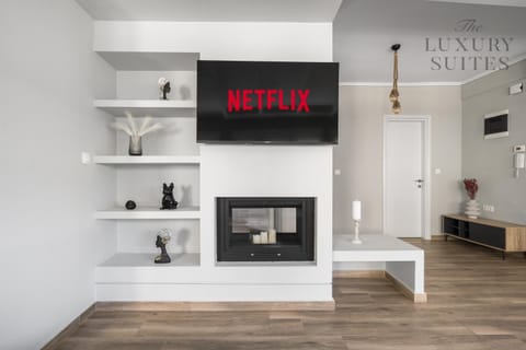 TV and multimedia, Text overlay