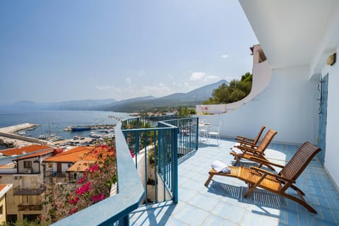 Property building, Natural landscape, View (from property/room), Balcony/Terrace, Mountain view, Sea view