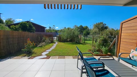 Patio, Day
