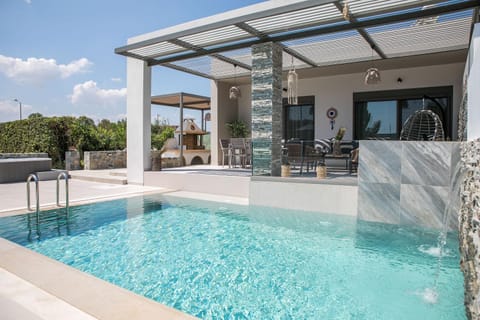 Property building, Patio, Day, Natural landscape, View (from property/room), Balcony/Terrace, Pool view, Swimming pool, sunbed