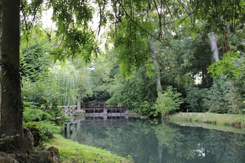Gîte du Moulin rouge Apartment in Dreux