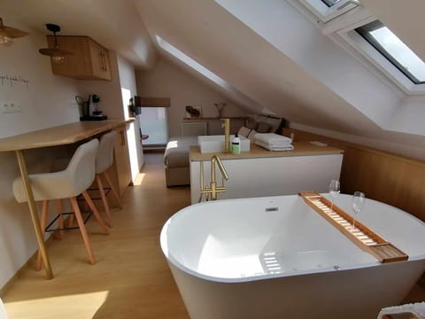 Une Cabane au Verger Bed and Breakfast in Wallonia, Belgium