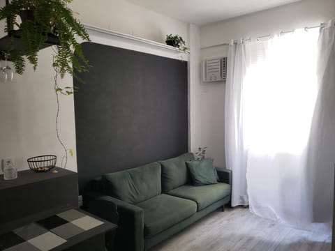 Living room, air conditioner