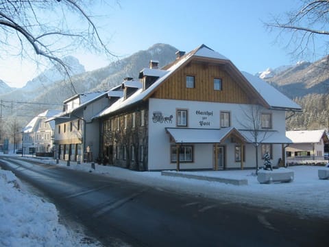 Facade/entrance, Winter