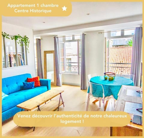 Living room, Seating area, Dining area, Text overlay