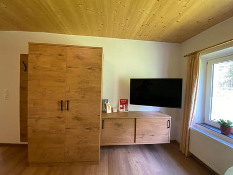 TV and multimedia, wardrobe