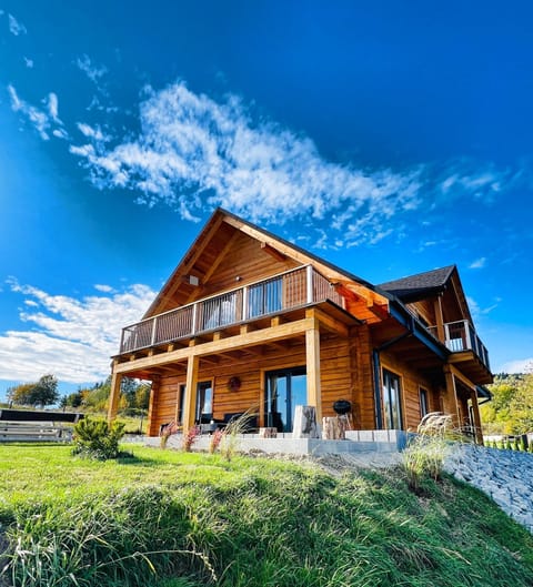 Property building, Natural landscape, Garden, Garden view
