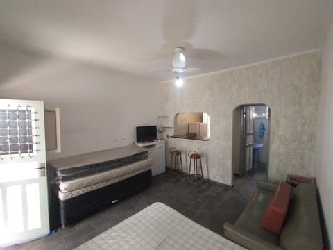 Communal lounge/ TV room, Bed, TV and multimedia, Living room, Photo of the whole room