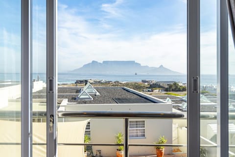 Cape Town Ocean Villa- Namoleka Villa in Cape Town
