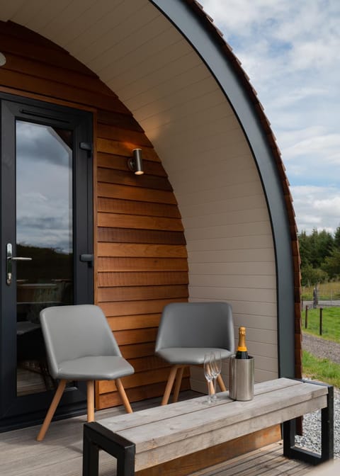 Patio, Day, Seating area