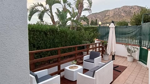 Patio, Balcony/Terrace, Mountain view