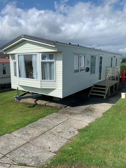 Cranfield Caravan Retreat Campground/ 
RV Resort in Northern Ireland