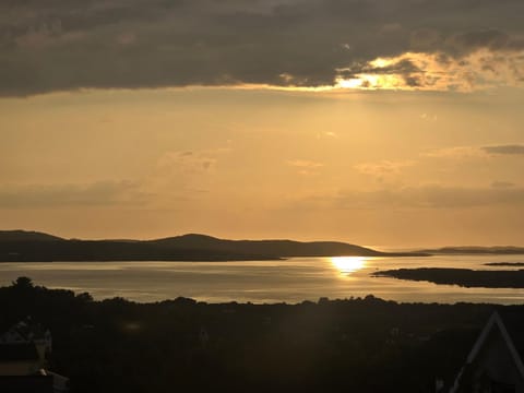 Abbey Lodge - Room 1 Nature lodge in County Donegal